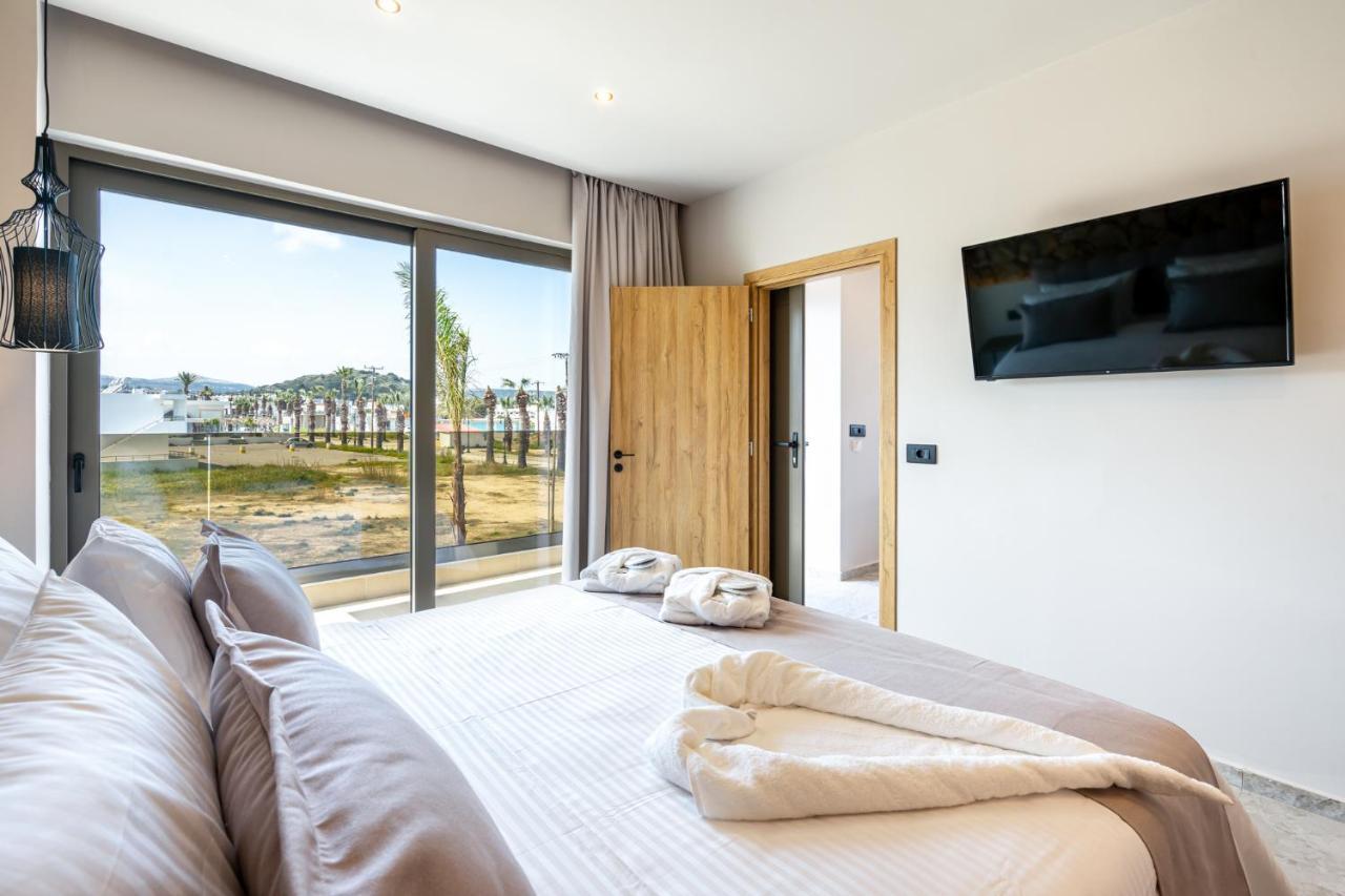 Pathos Seaside Suites Faliraki Esterno foto