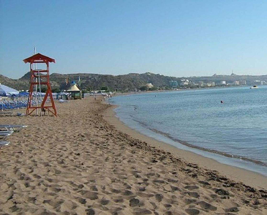 Pathos Seaside Suites Faliraki Esterno foto